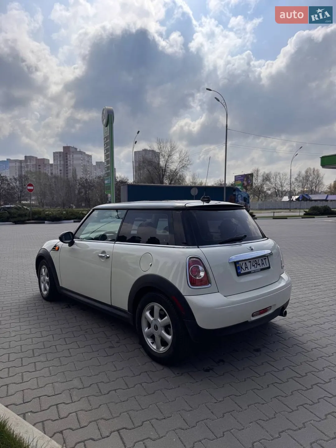 2011 MINI Cooper - мініатюра 8