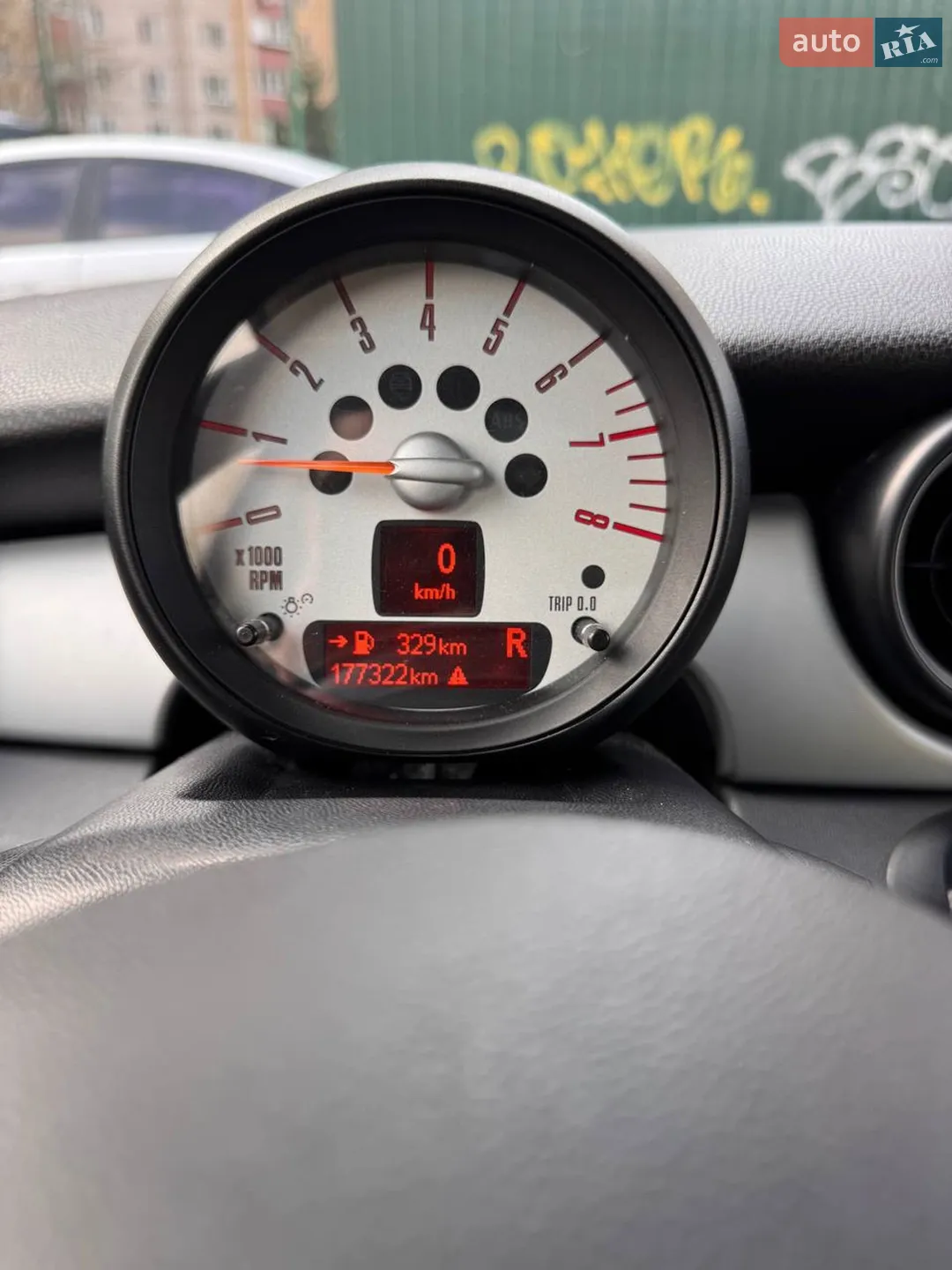 2011 MINI Cooper - мініатюра 2