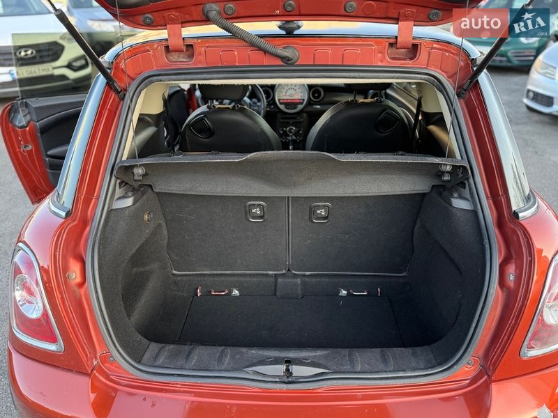 Хэтчбек MINI Cooper 2013 в Киеве