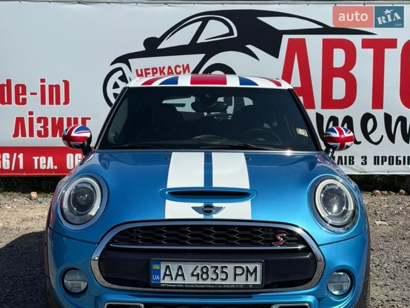 Хетчбек MINI Cooper 2017 в Черкасах