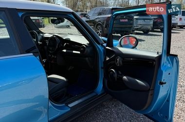 Хетчбек MINI Cooper 2017 в Черкасах