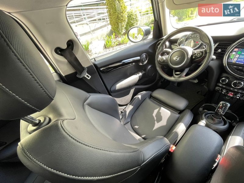 Хетчбек MINI Cooper 2020 в Києві