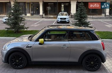 Хетчбек MINI Cooper 2023 в Києві