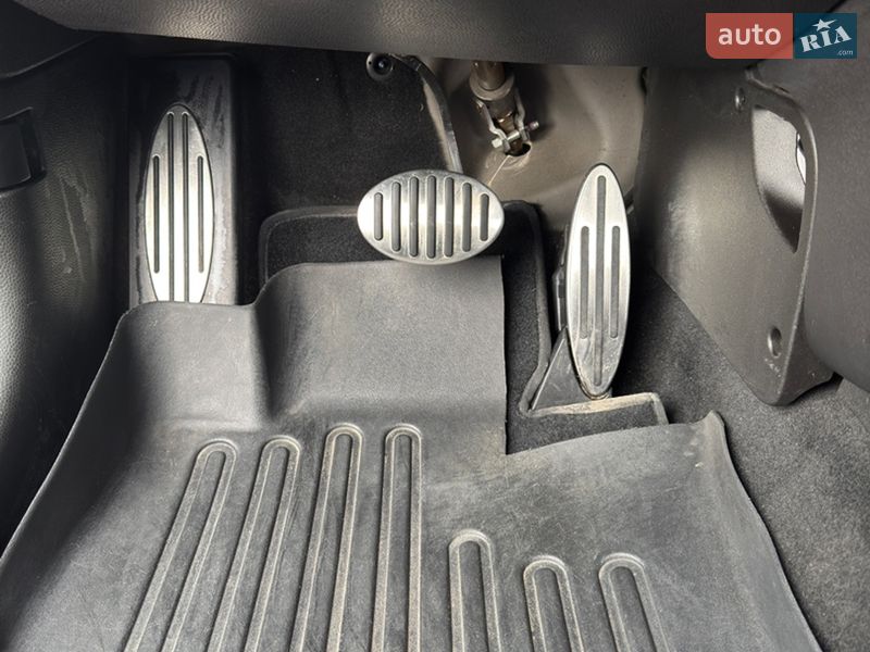 Хетчбек MINI Cooper 2013 в Львові