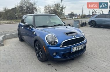 Хэтчбек MINI Cooper 2013 в Львове