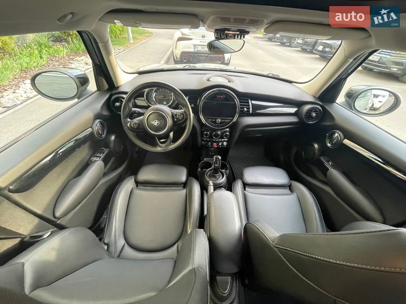 Хетчбек MINI Cooper 2020 в Києві