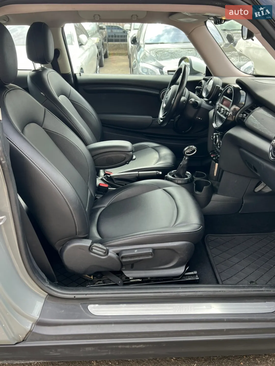 2015 MINI Cooper - мініатюра 24