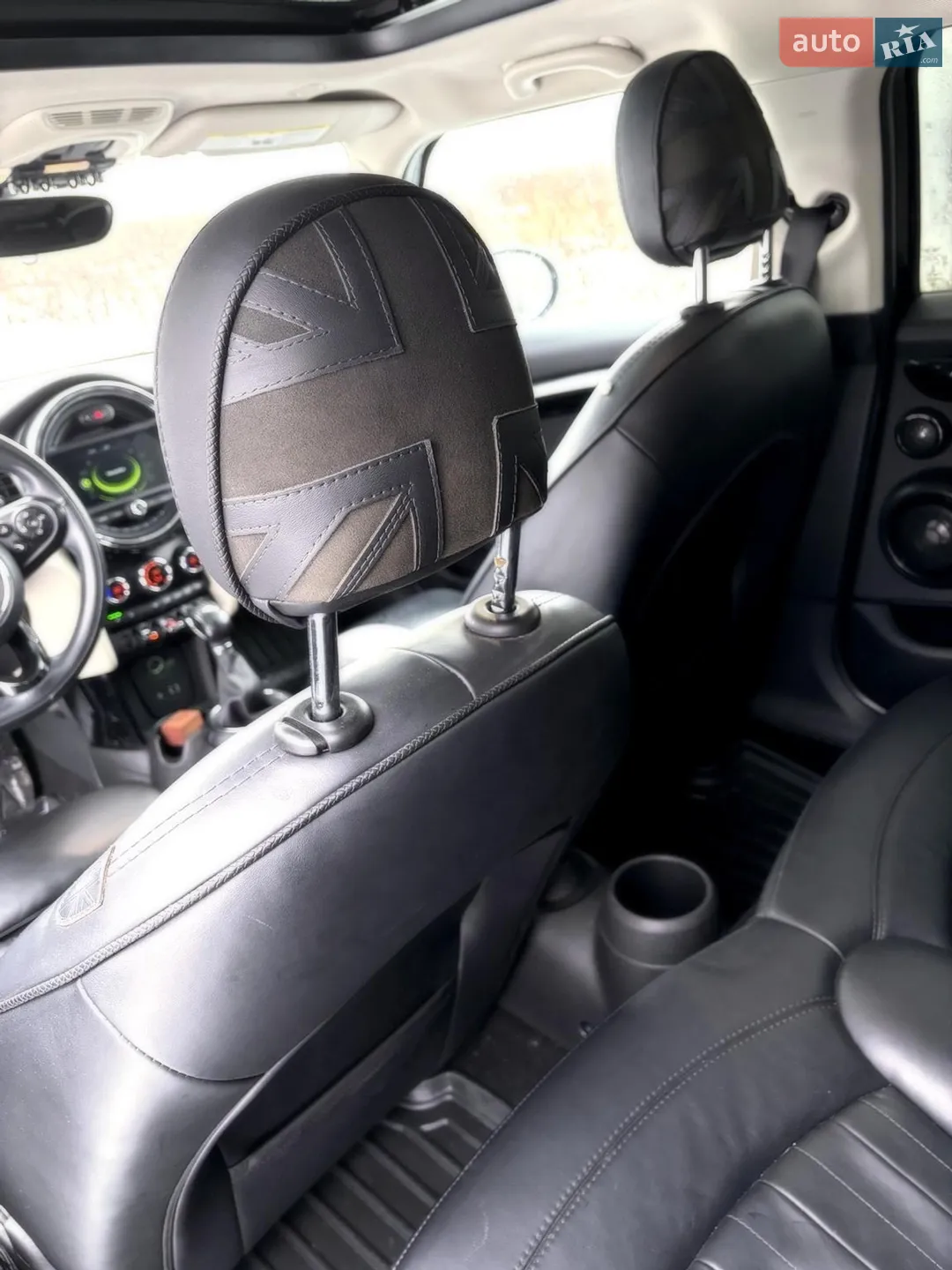 2015 MINI Cooper - мініатюра 5