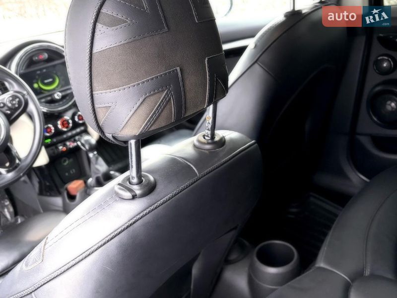 Хетчбек MINI Cooper 2015 в Києві фото 5 Хетчбек MINI Cooper 2015 в Києві