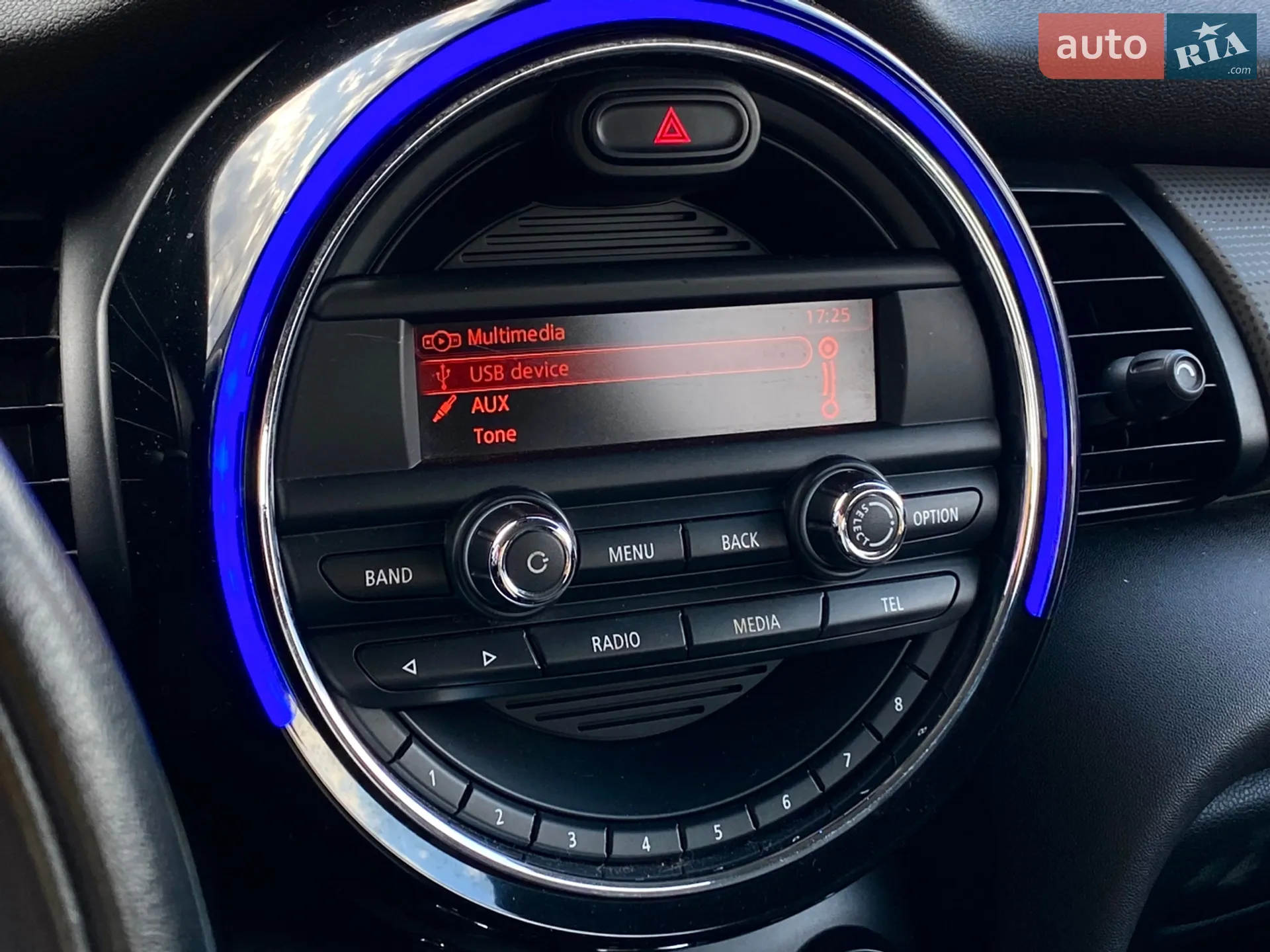 2014 MINI Cooper - мініатюра 22