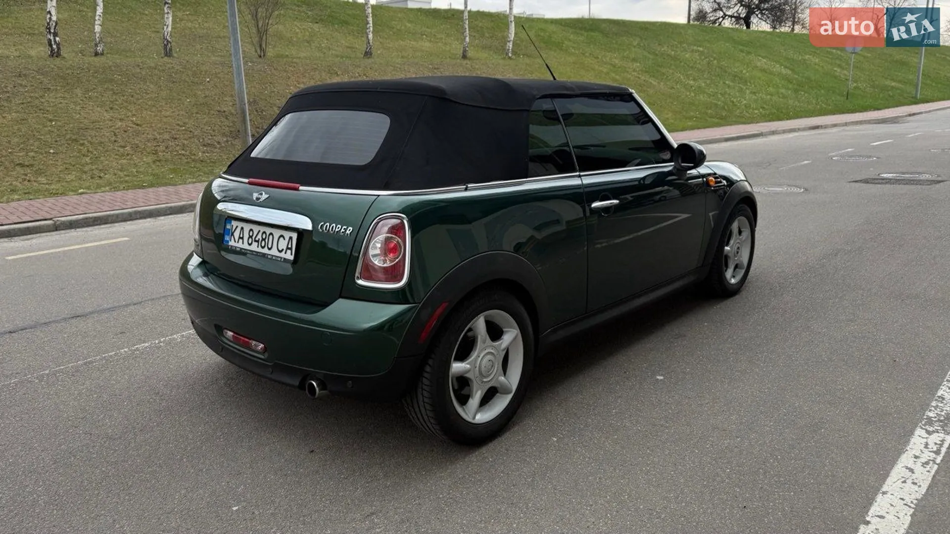 2011 MINI Cooper - мініатюра 16