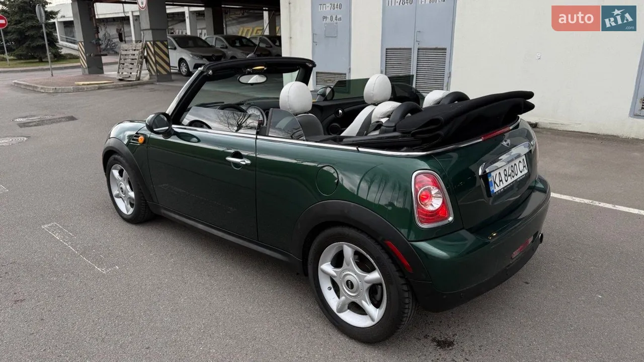 2010 MINI Cooper - мініатюра 6