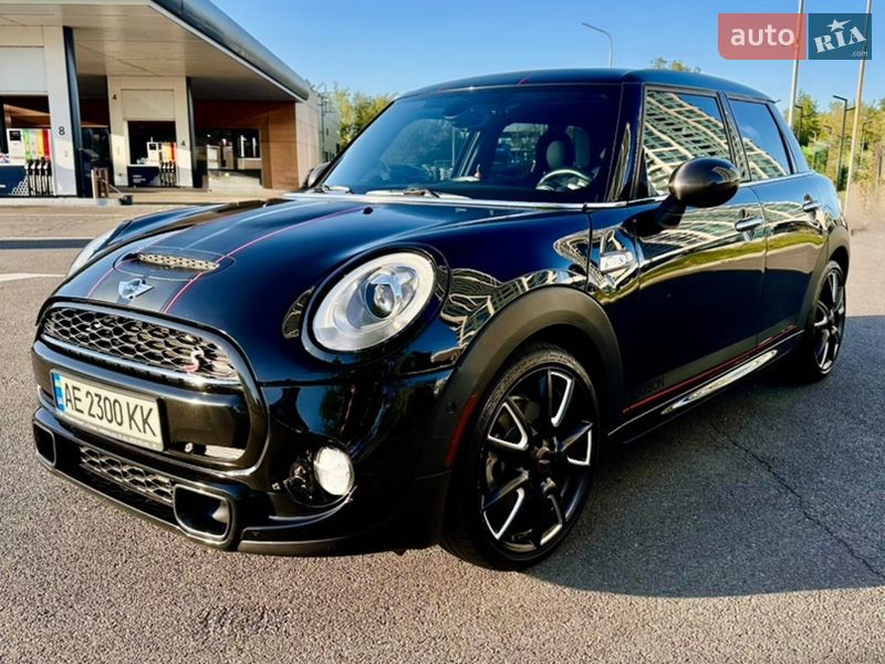 MINI Cooper 2018