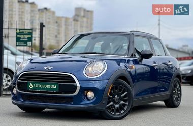 Хетчбек MINI Cooper 2016 в Києві