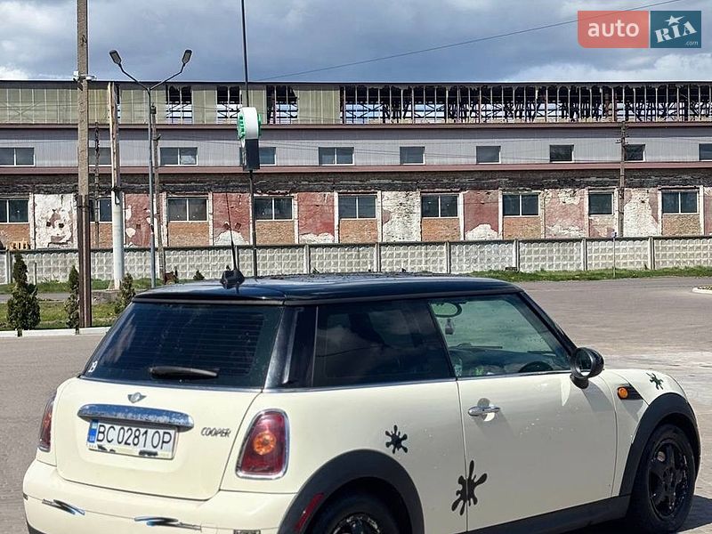 Хэтчбек MINI Cooper 2008 в Шептицькому