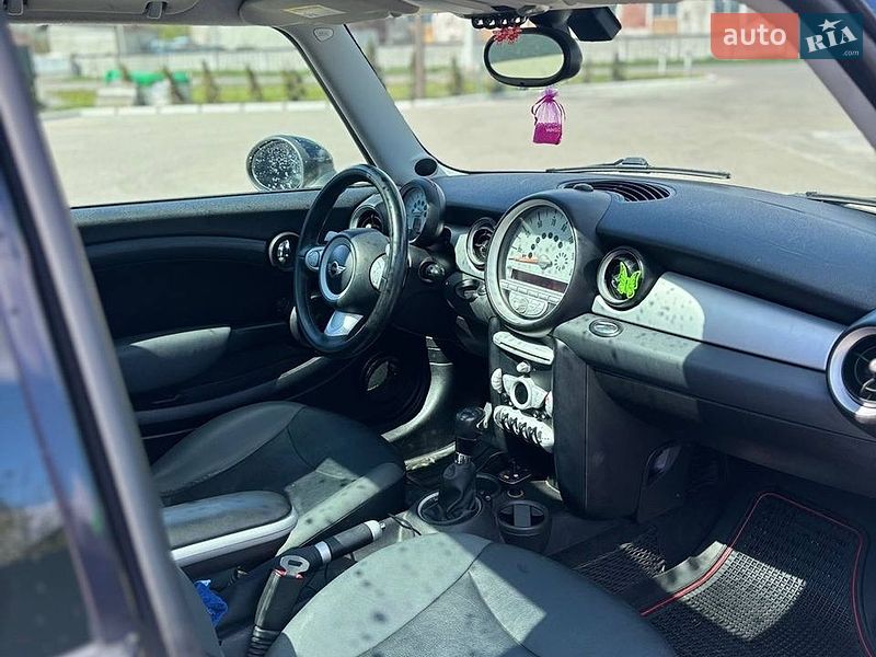 Хэтчбек MINI Cooper 2008 в Шептицькому