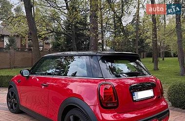 Хэтчбек MINI Cooper 2023 в Киеве