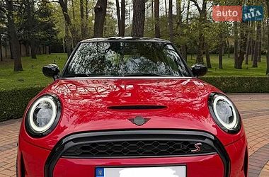Хэтчбек MINI Cooper 2023 в Киеве