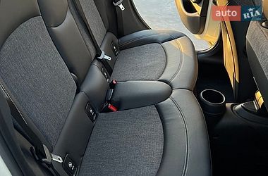 Хэтчбек MINI Cooper 2019 в Киеве