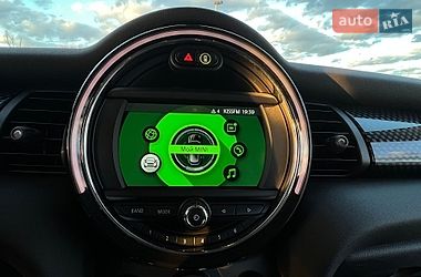 Хэтчбек MINI Cooper 2019 в Киеве