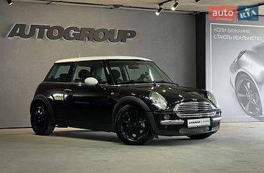 Хэтчбек MINI Cooper 2003 в Одессе