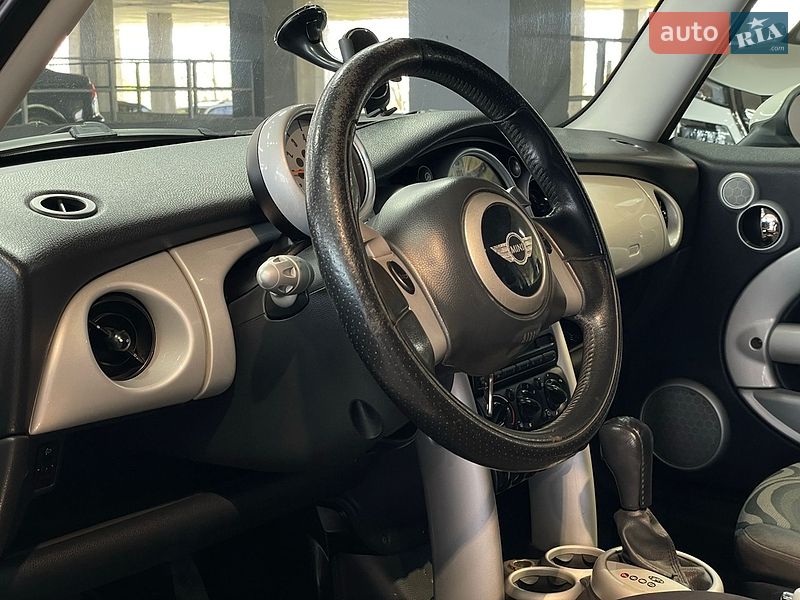 Хэтчбек MINI Cooper 2003 в Одессе