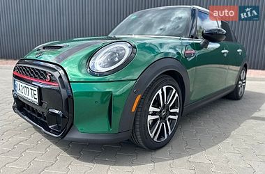 Хэтчбек MINI Cooper 2021 в Киеве фото 3 Хэтчбек MINI Cooper 2021 в Киеве