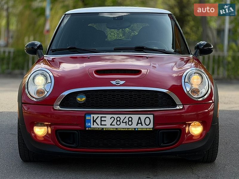 Хэтчбек MINI Cooper 2010 в Днепре фото 8 Хэтчбек MINI Cooper 2010 в Днепре