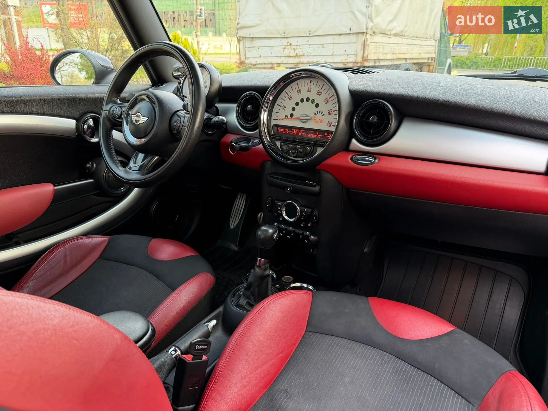 2010 MINI Cooper - мініатюра 14