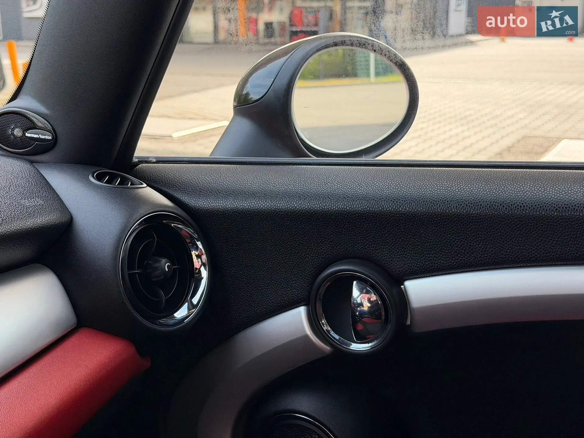 2010 MINI Cooper - мініатюра 48