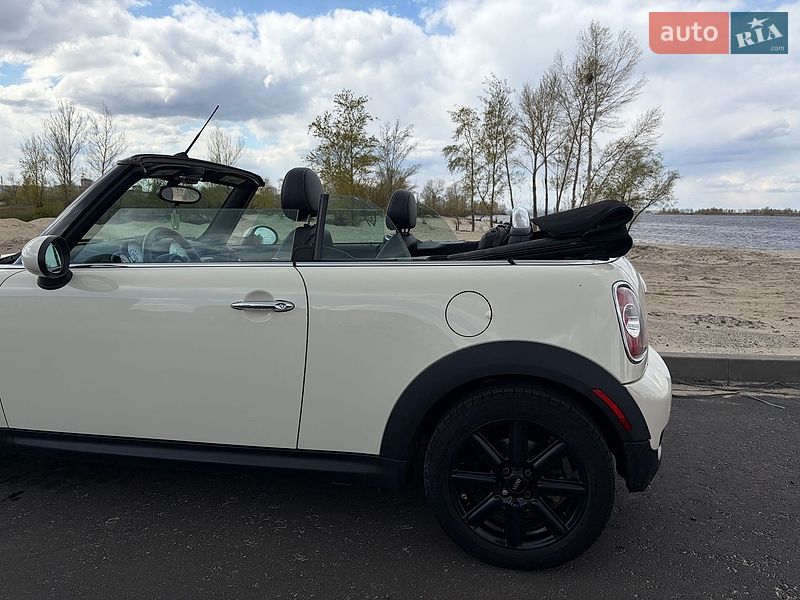 Хэтчбек MINI Cooper 2013 в Черкассах