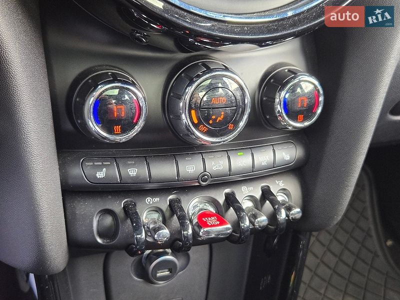 Хэтчбек MINI Cooper 2014 в Киеве