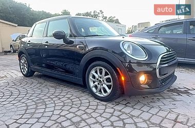 MINI Cooper 2019