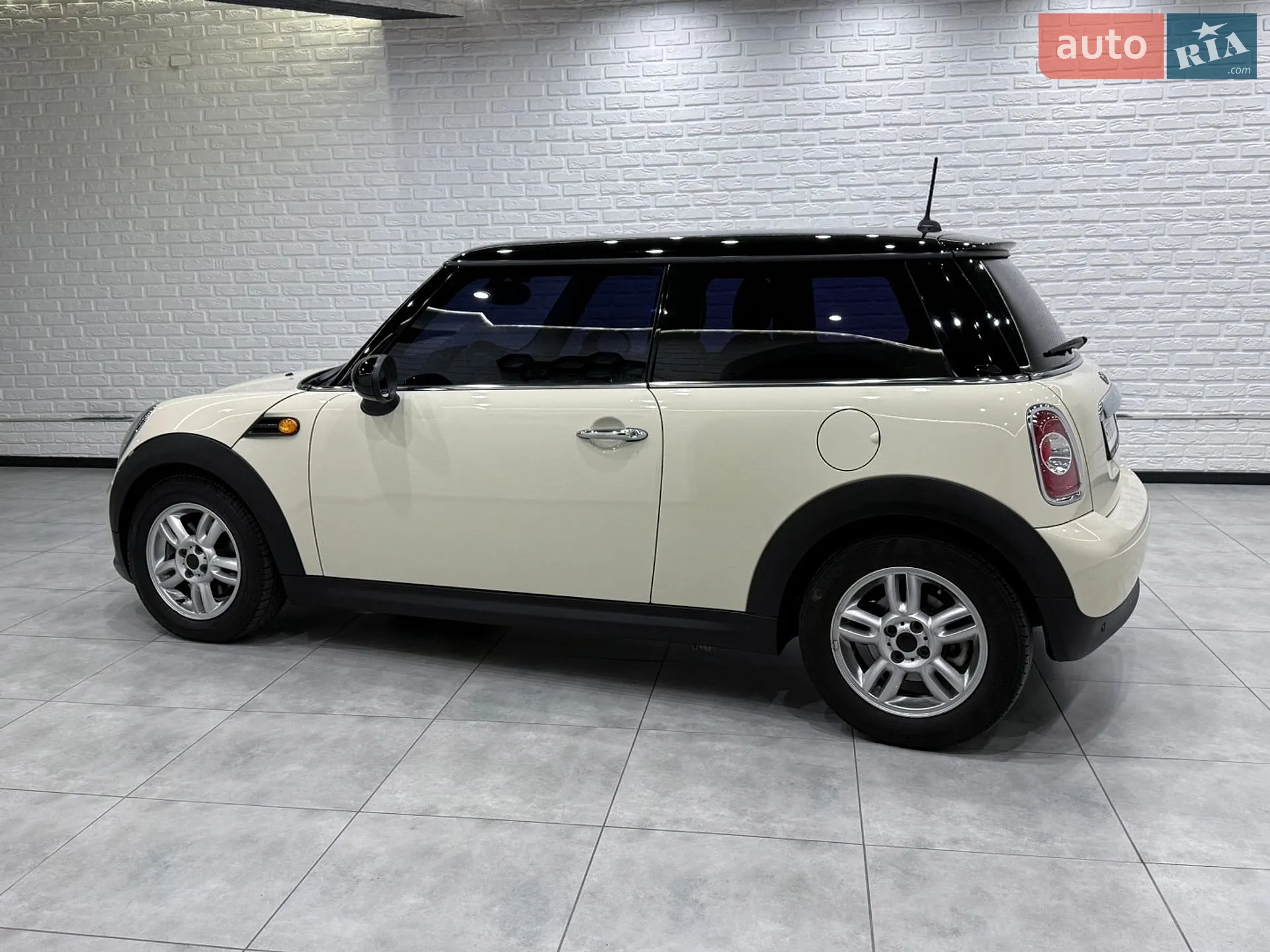 2012 MINI Cooper - мініатюра 28