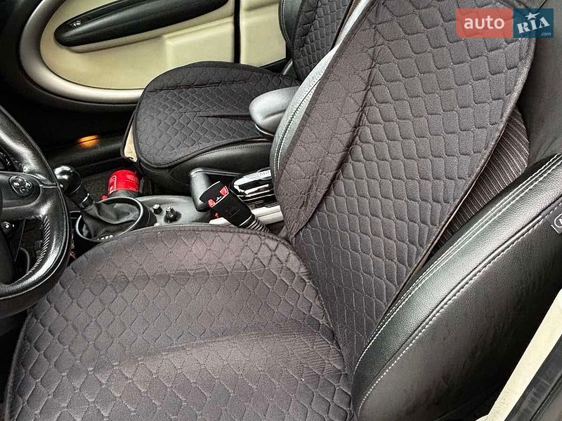 Хетчбек MINI Cooper 2013 в Дрогобичі