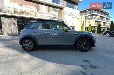 Хэтчбек MINI Cooper 2021 в Ужгороде
