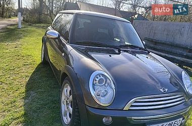 Хэтчбек MINI Cooper 2006 в Нежине