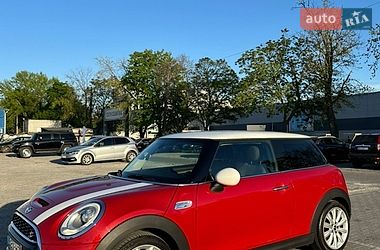 Хетчбек MINI Cooper 2016 в Одесі