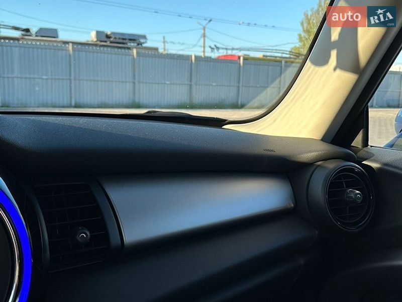 Хетчбек MINI Cooper 2016 в Одесі