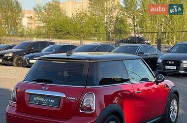 Хэтчбек MINI Cooper 2010 в Киеве