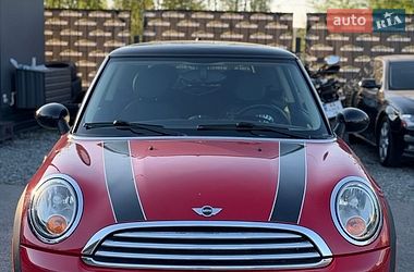 Хэтчбек MINI Cooper 2010 в Киеве