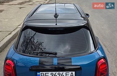 Хетчбек MINI Cooper 2023 в Южноукраїнську