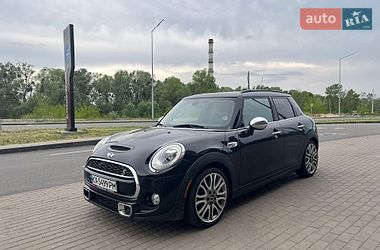Хетчбек MINI Cooper 2015 в Києві