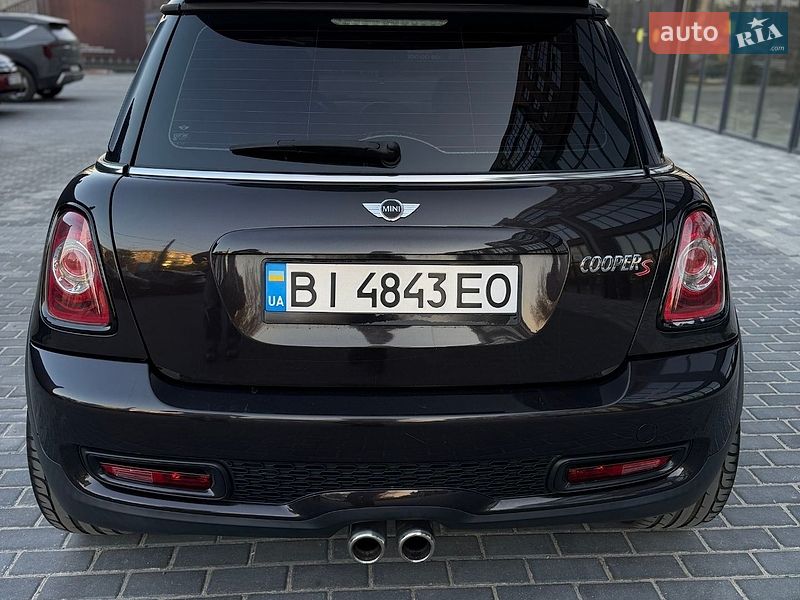 Хэтчбек MINI Cooper 2012 в Полтаве