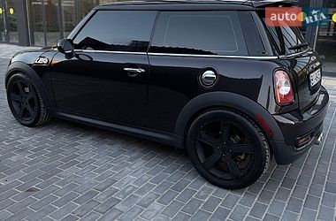 Хэтчбек MINI Cooper 2012 в Полтаве