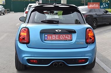 Хетчбек MINI Cooper 2017 в Києві