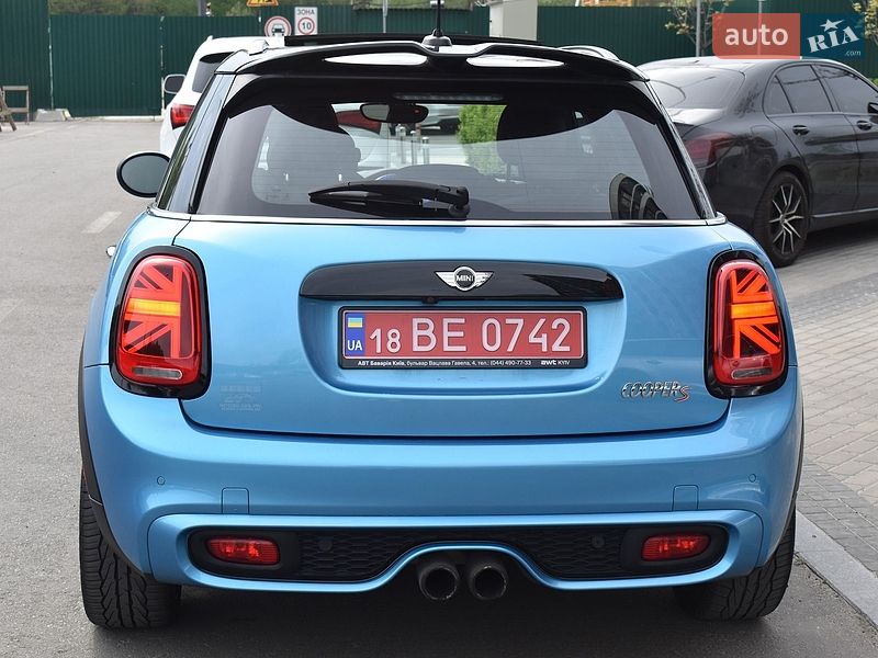 Хетчбек MINI Cooper 2017 в Києві