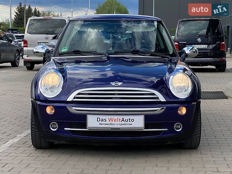Хетчбек MINI Cooper 2004 в Чернівцях