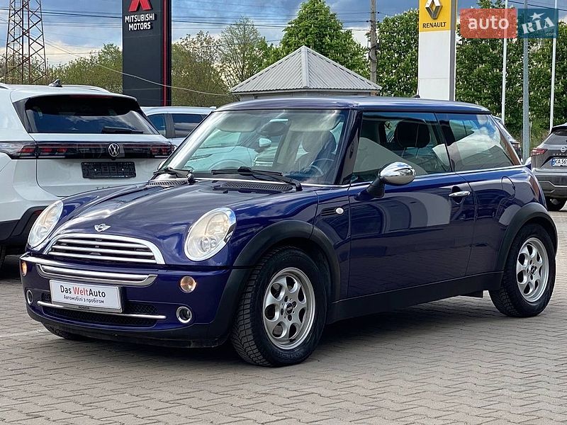 Хетчбек MINI Cooper 2004 в Чернівцях