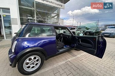 Хетчбек MINI Cooper 2004 в Чернівцях